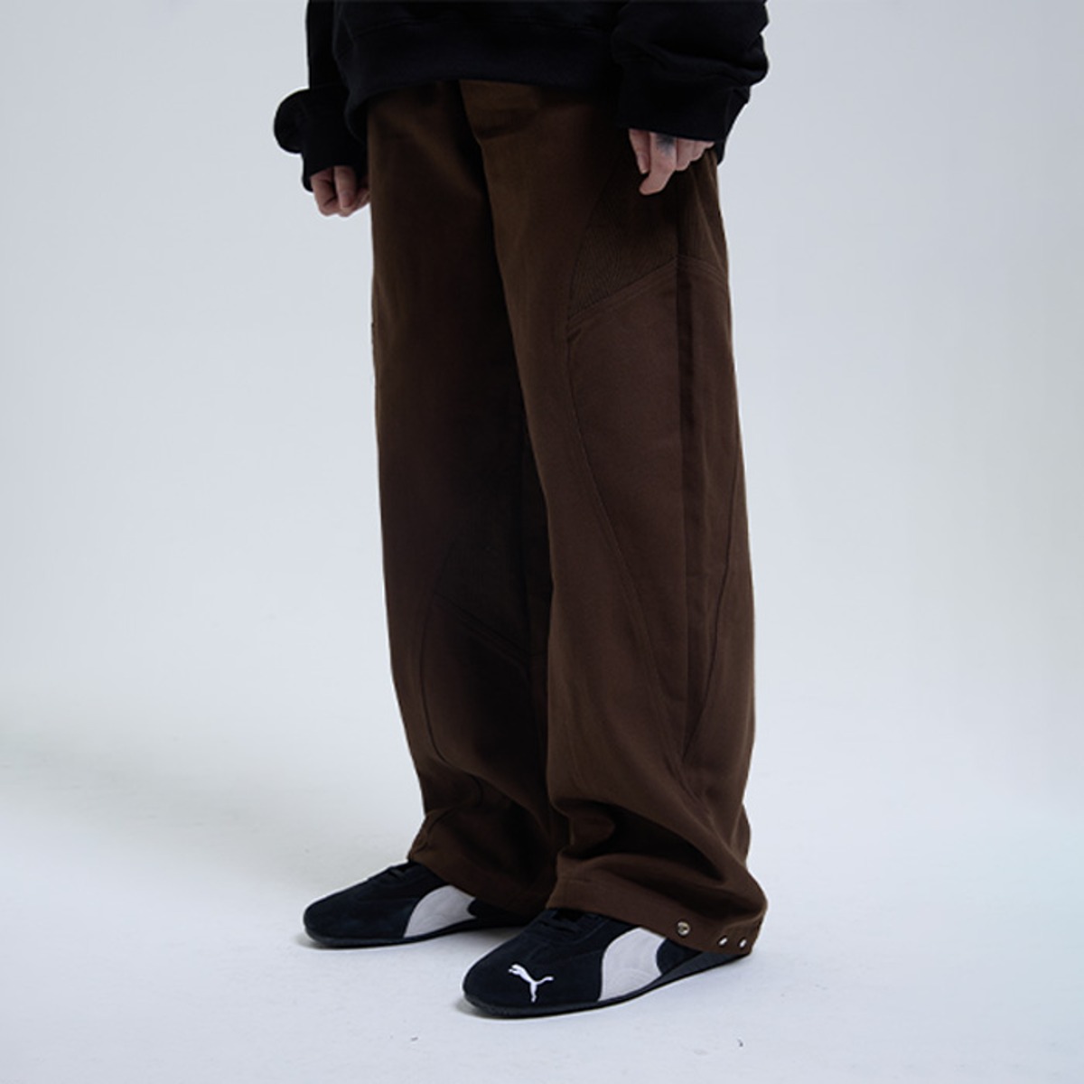 TCM line pants (brown)