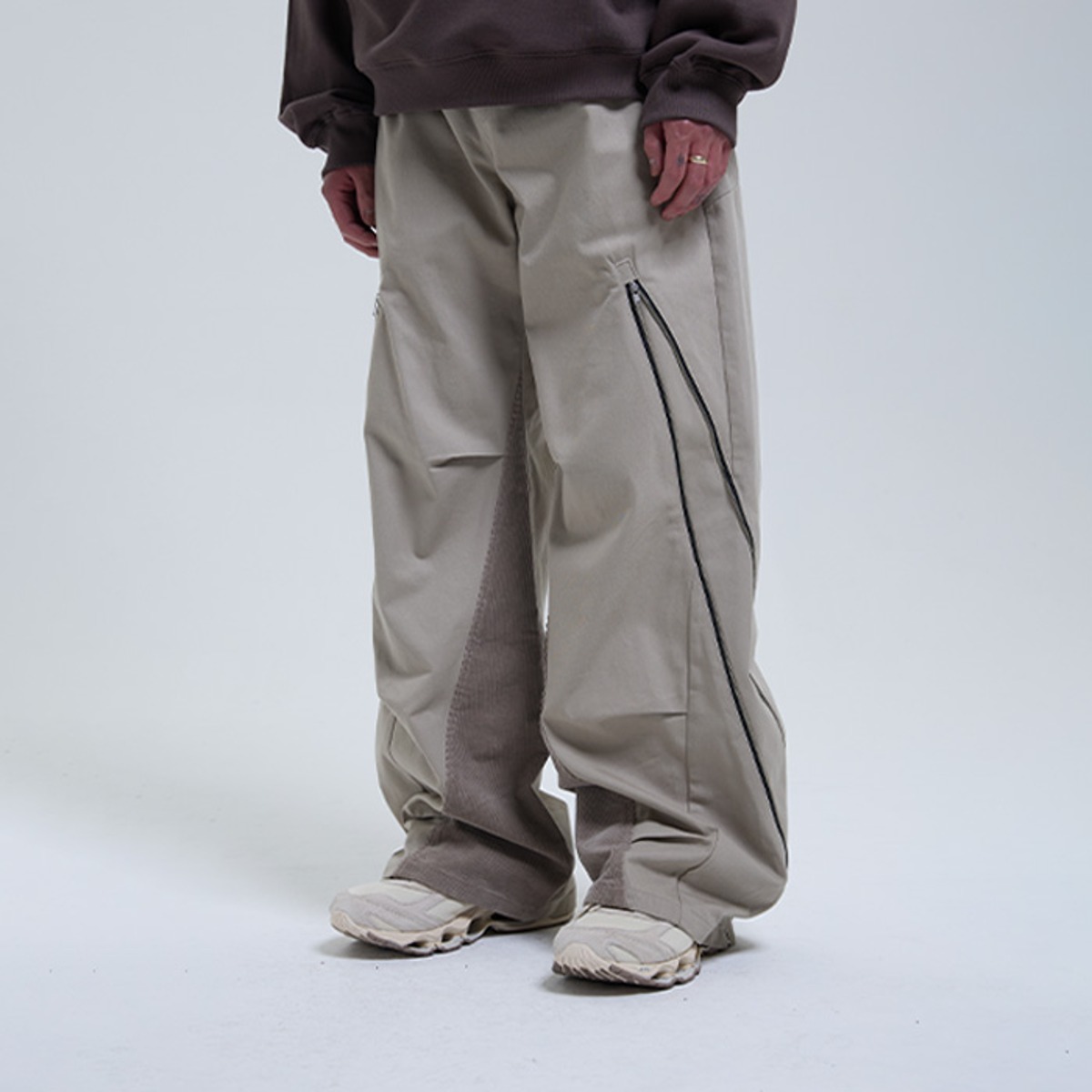 TCM front back zipper pants (beige)